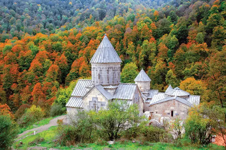 تور ارمنستان هوایی لحظه آخری در شهریور 1404